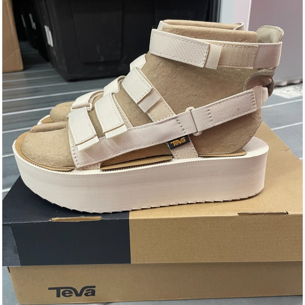 Teva Flatform Mevia Sandals Womens 10 Birch Gladiator Platform
